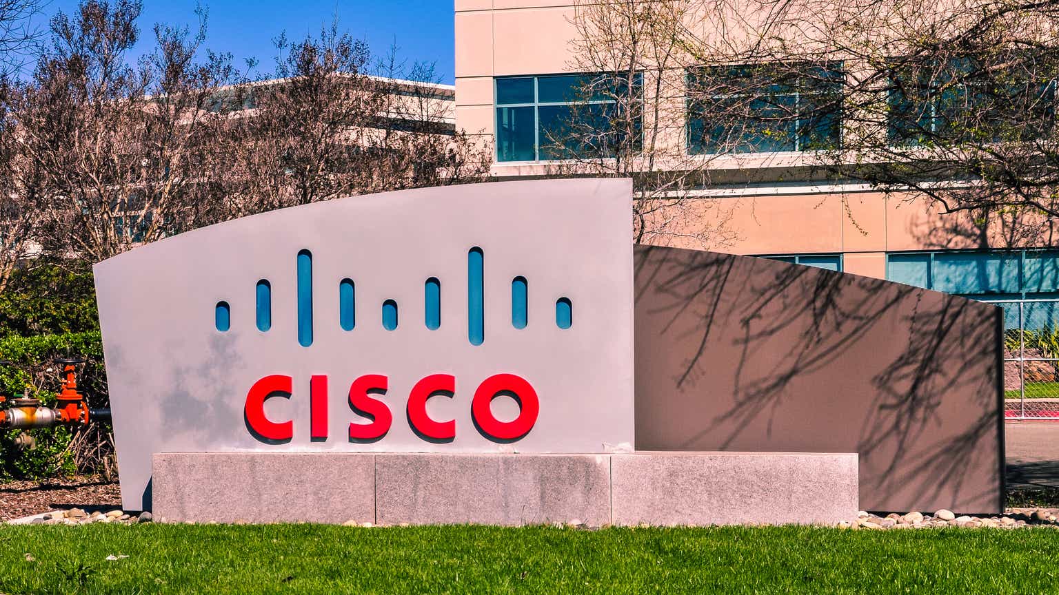 Cisco''s $28 Bln Spelunking Yields Dicey Deal