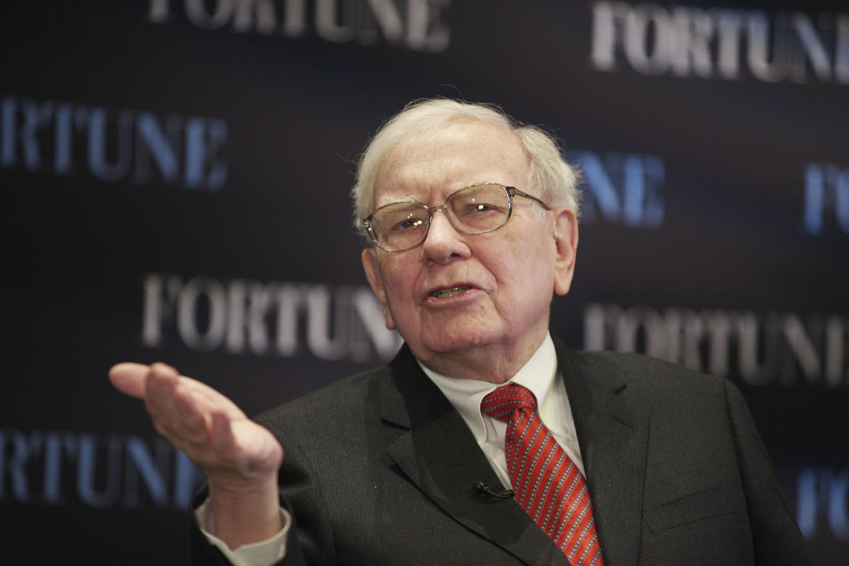 Warren Buffett likes this one bank stock as the rolling crisis persists