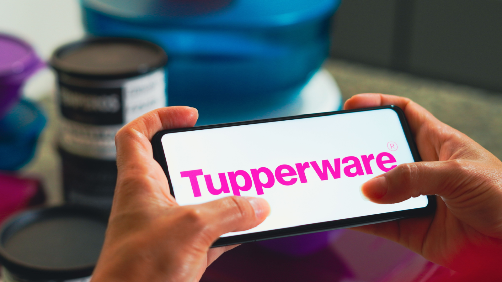 TUP Stock Alert: What to Know as Tupperware Delays Q3 Earnings Report
