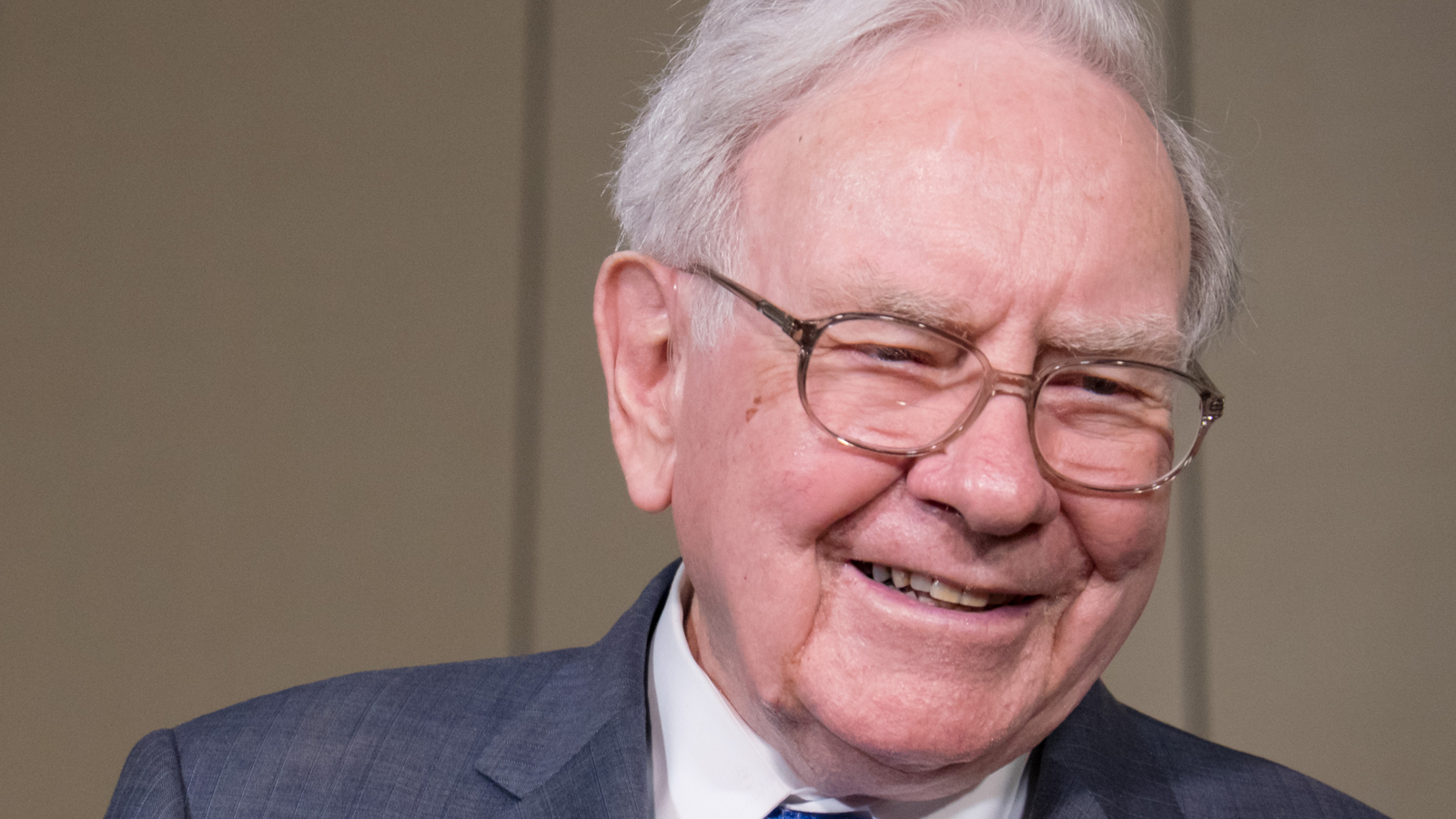 3 Warren Buffett Stocks to Buy (and Never Sell)