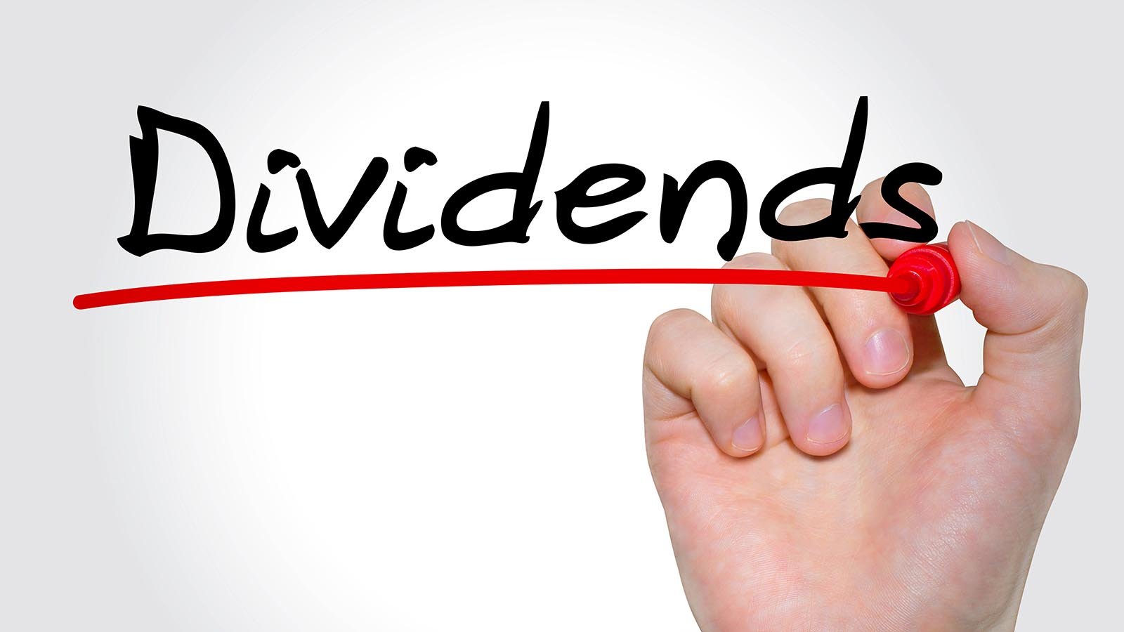 3 Top-Rated Dividend Stocks Wall Street Analysts Are Loving Now: January 2024