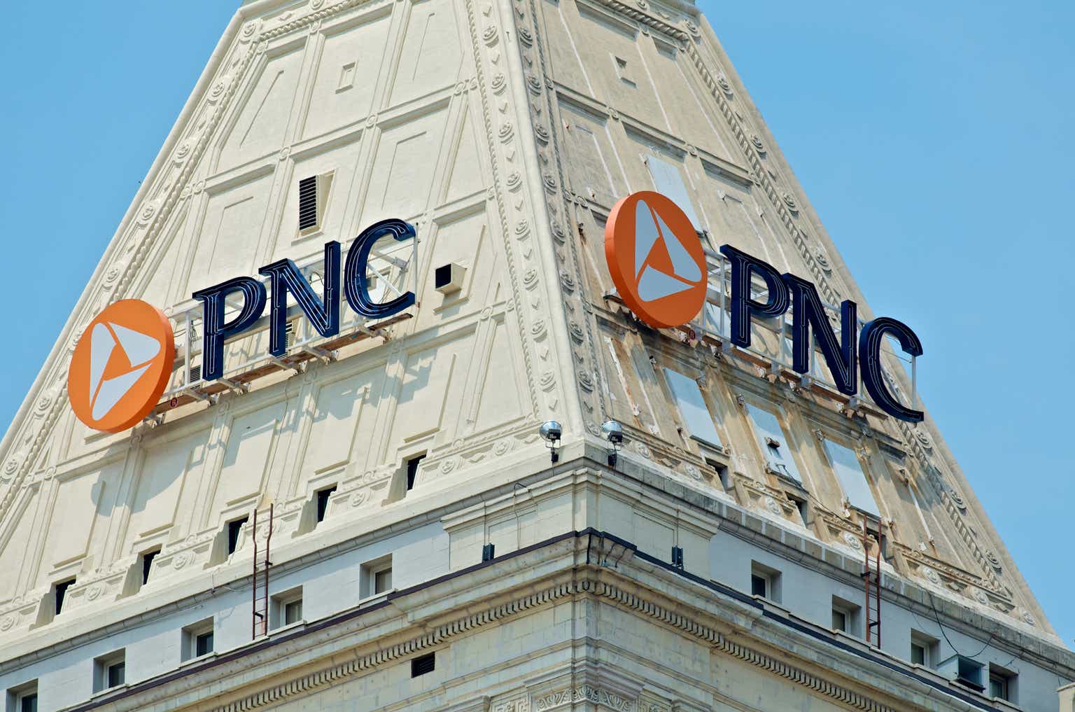 Big Banks Have Massive Exposure: A Review Of PNC Bank