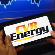 Carl Icahn Bails Out of CVR Energy (NYSE:CVI), Shares Slide